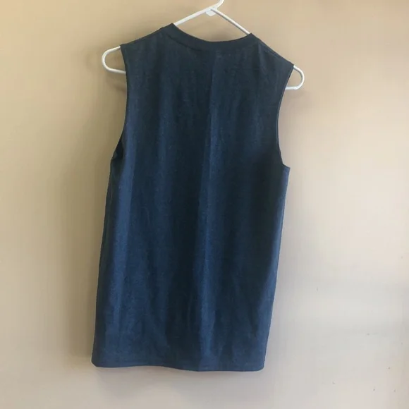 Short - Picture 2 of 3